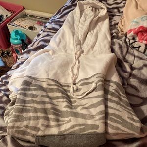 american eagle hoodie